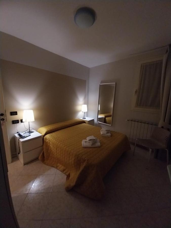 Hotel Cumili Capo di Ponte エクステリア 写真